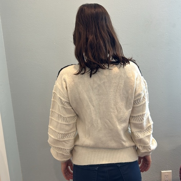 Kaily K Sweater S - Picture 4 of 8